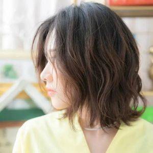 こんなに変わるんだ……。白髪が目立たないヘアカラー5選〜2026年夏〜