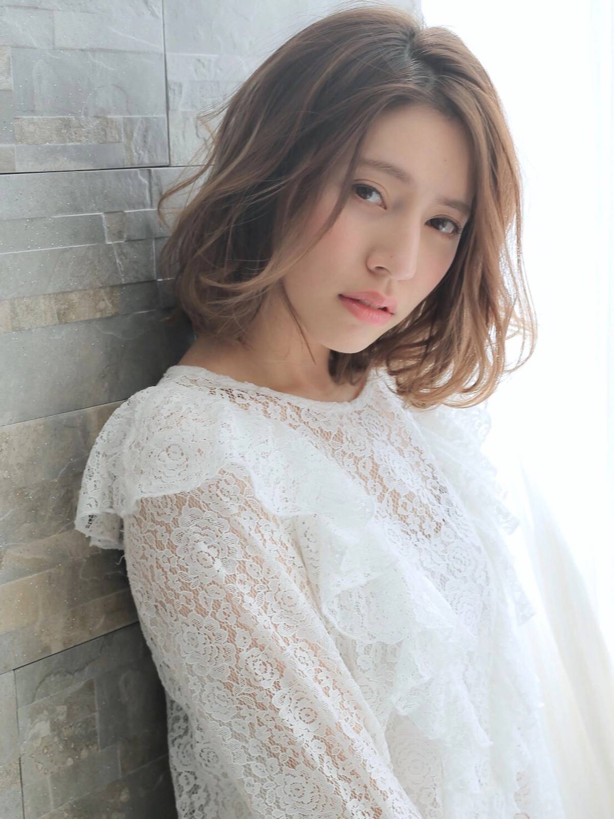 シナモンベージュ