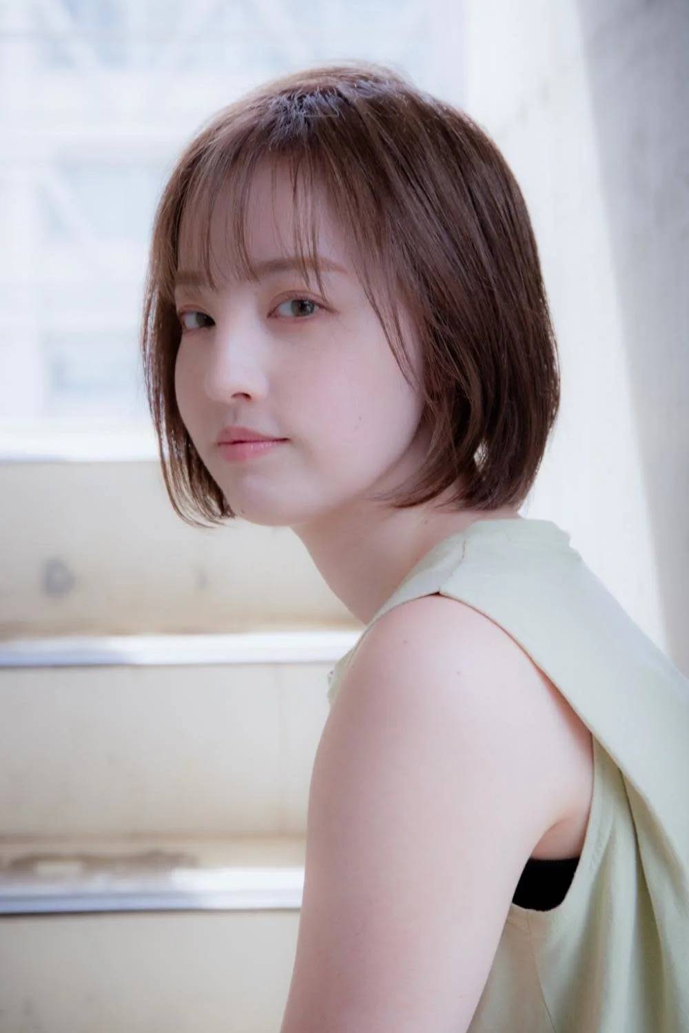 シフォンベージュ