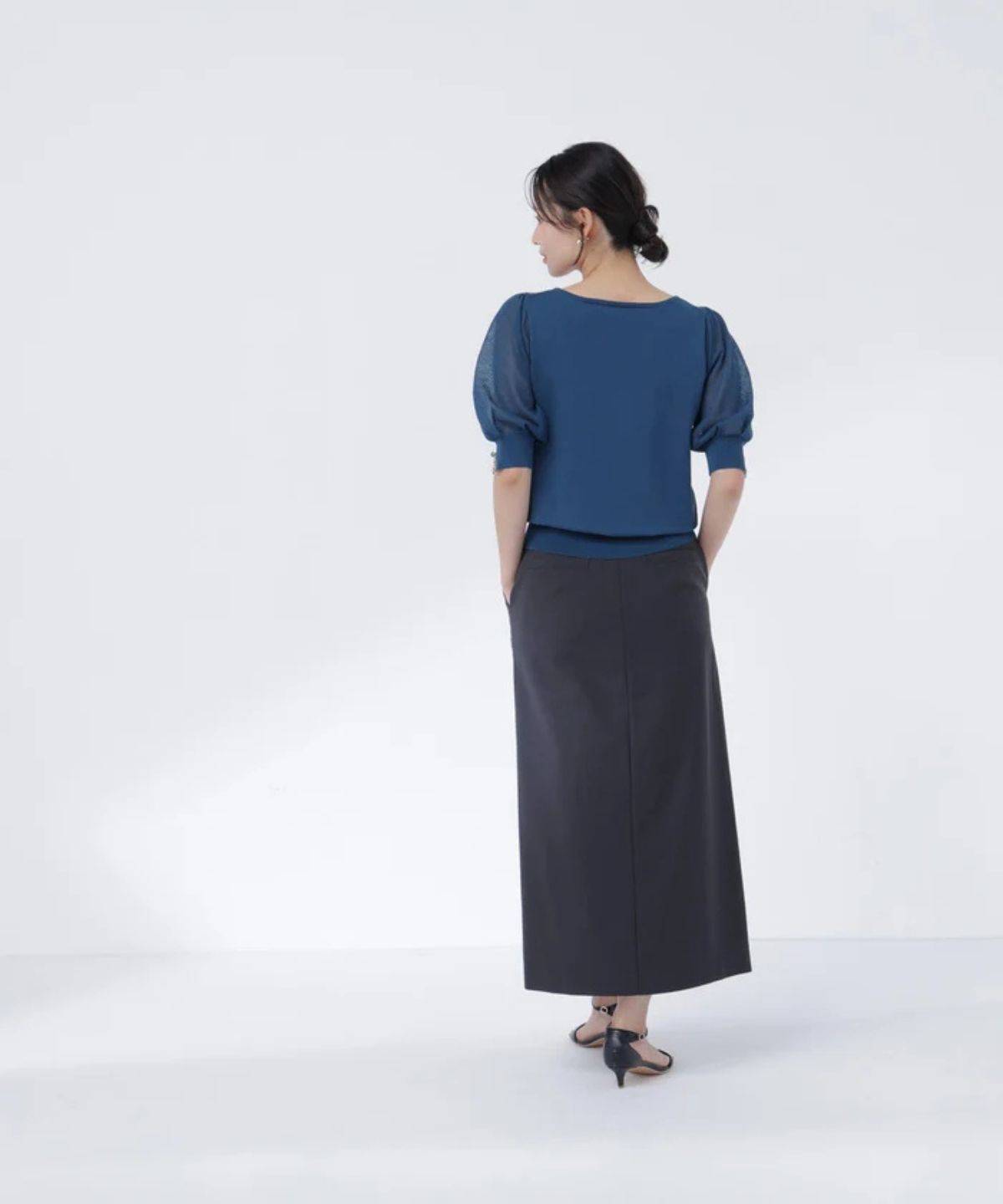 NATURAL BEAUTY BASIC シアースリーブニット