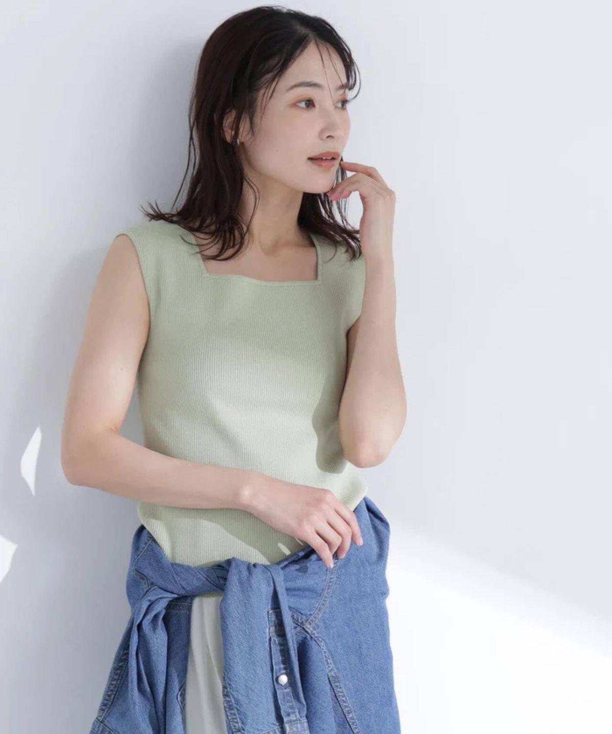 NATURAL BEAUTY BASIC スクエアネックリブニット
