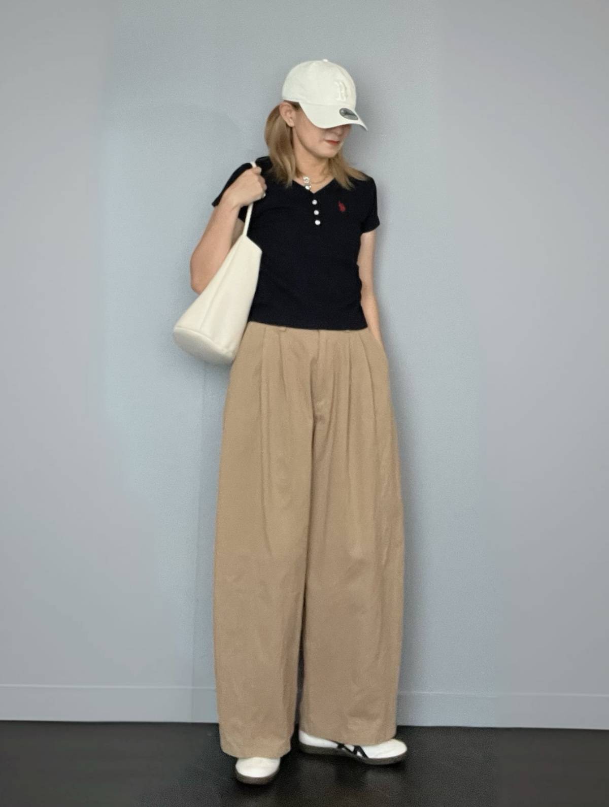 ヘンリーネックTシャツで重心を上げる！