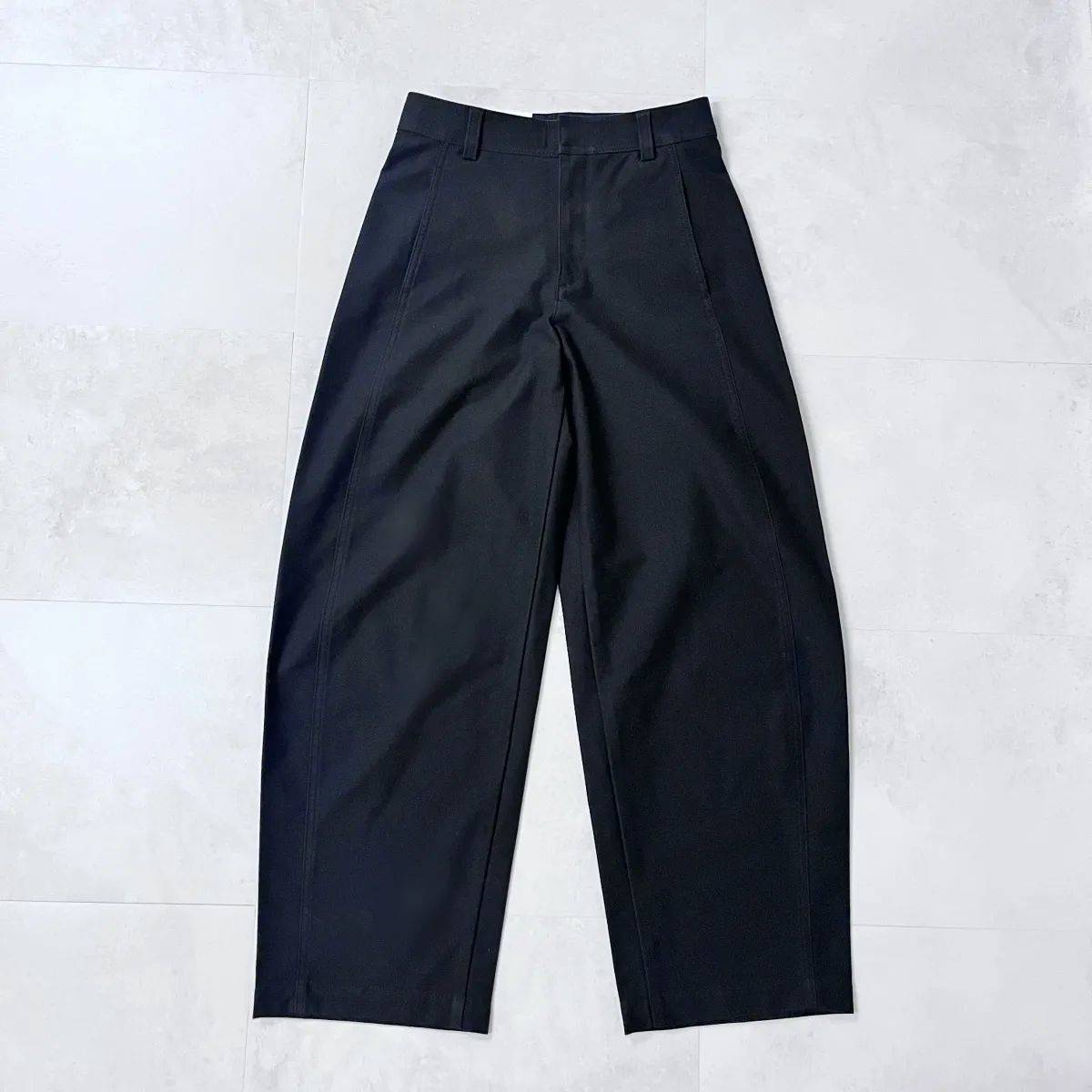 UNIQLO ジャージーバレルレッグパンツ