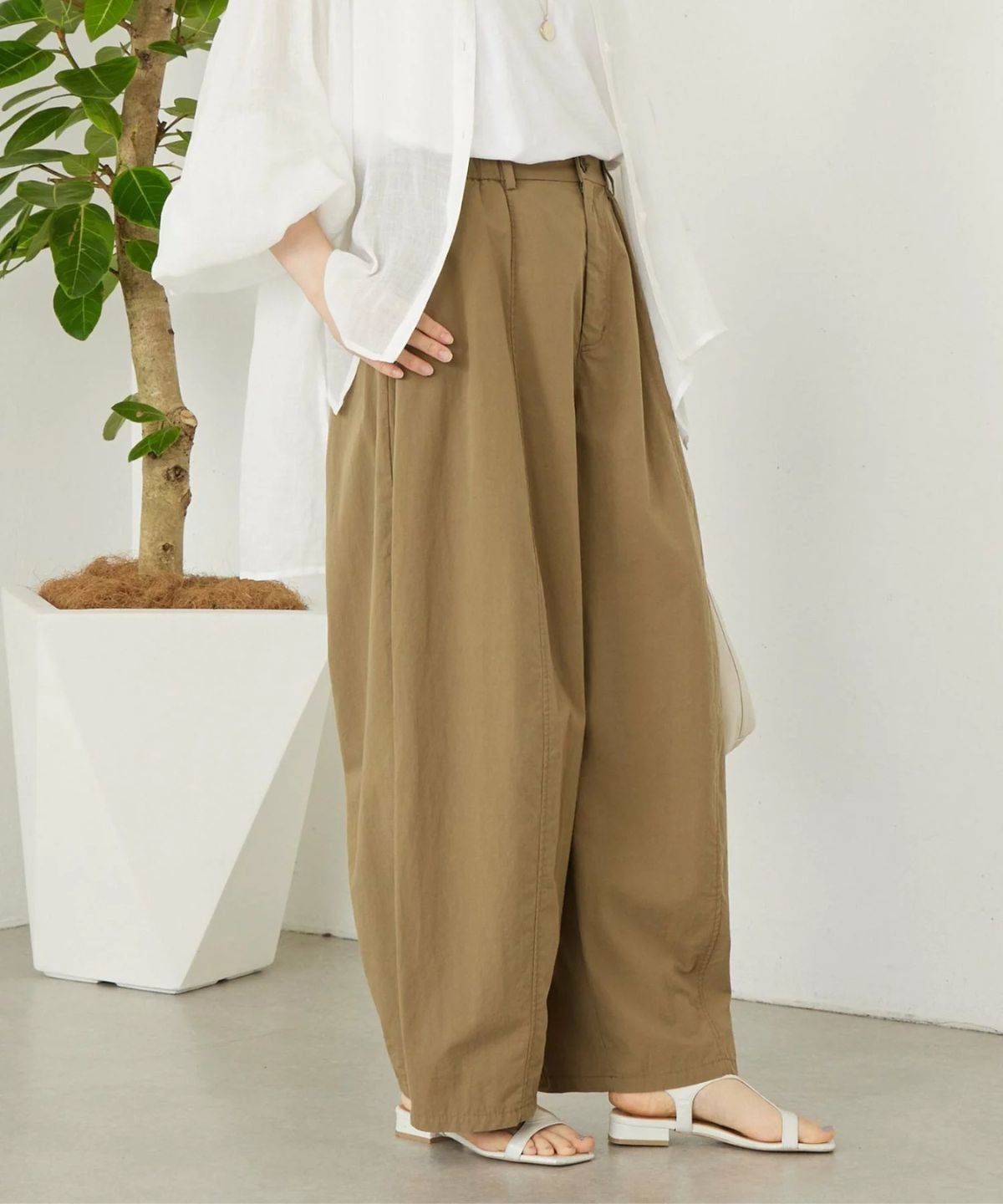 BEARDSLEY コットンバレルパンツ