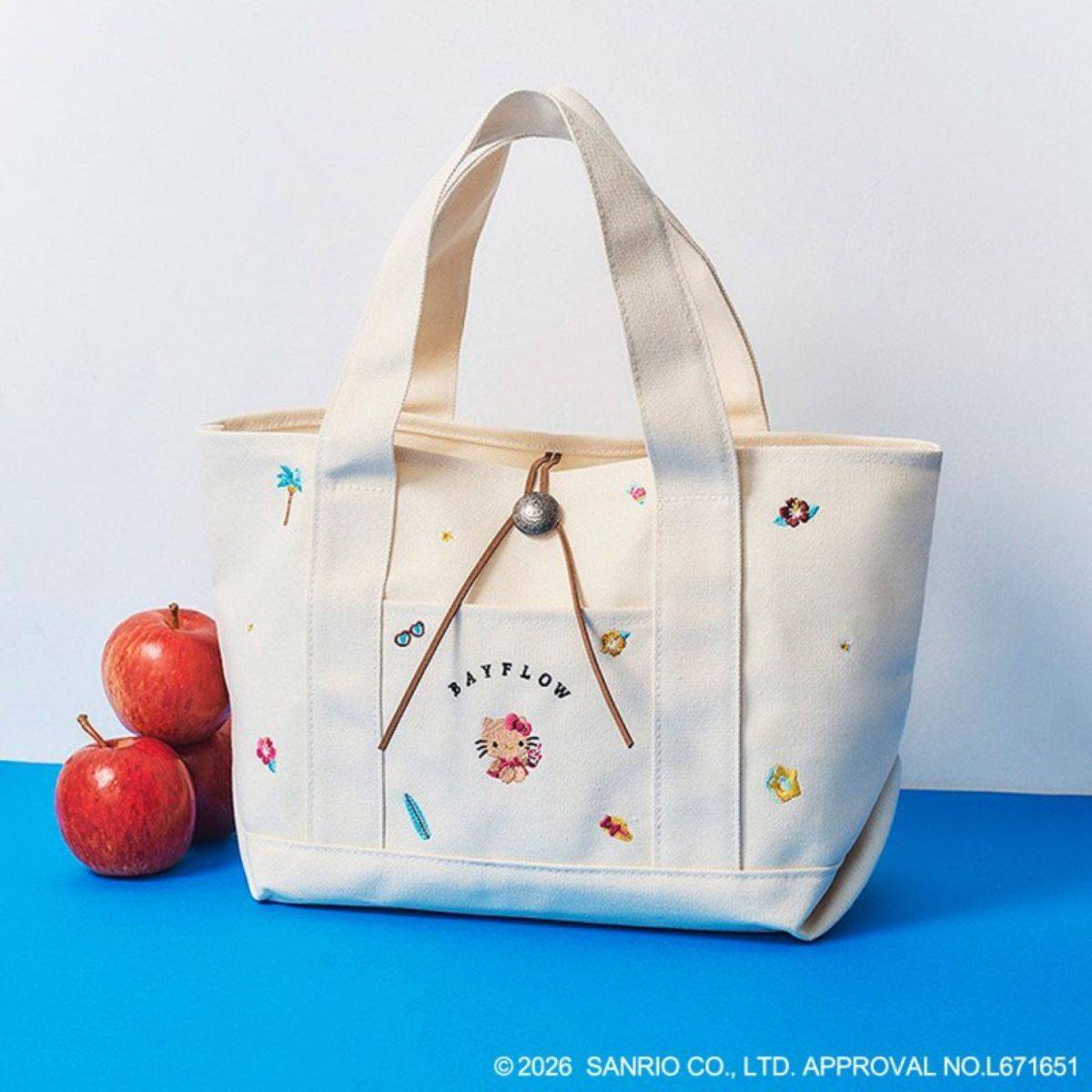 BAYFLOW × HELLO KITTY 刺繍ロゴトートバッグ BOOK