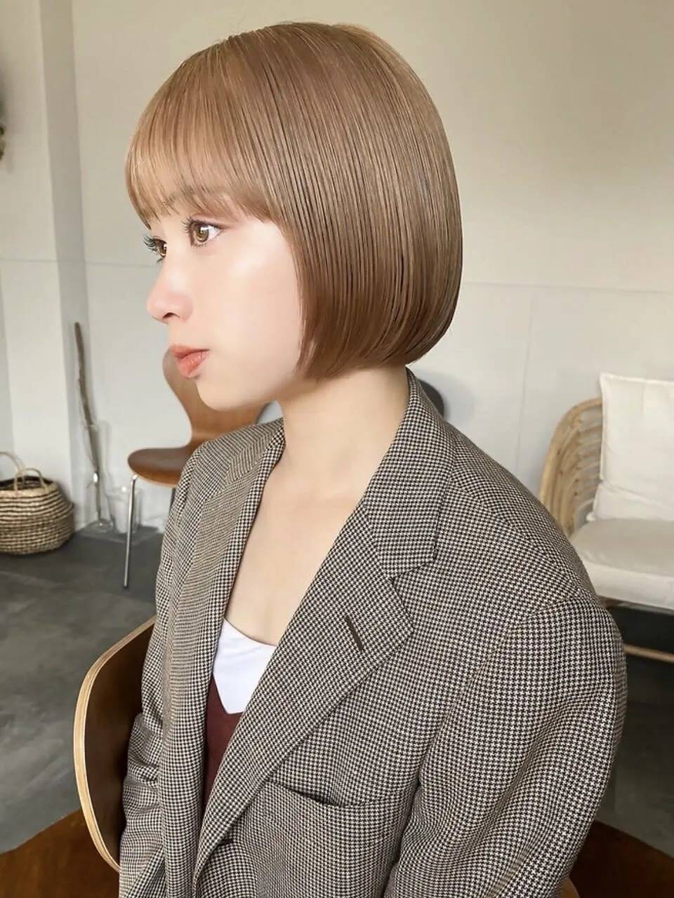 ミルクティーベージュ