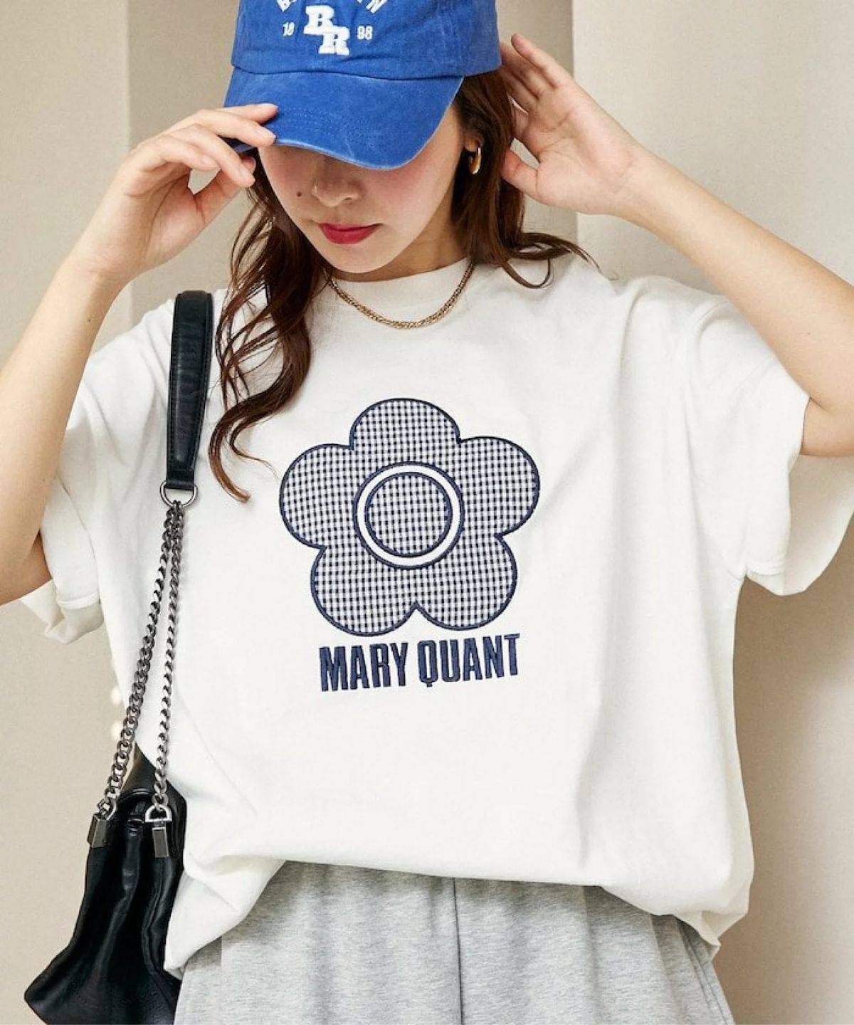 MARY QUANT 異素材デイジーアートTシャツ 限定展開