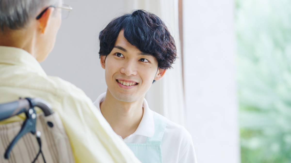 介護士の男性