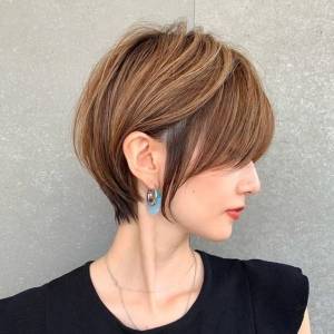 “白髪”を自然に活かせる！メンテが楽なヘアカラー5選〜2026年夏〜