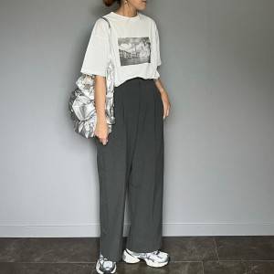 【2026年8月】とんでもなくセンスいい……。黒パンツの正解コーデ5選
