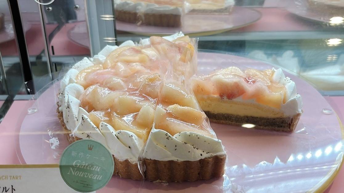 「ア・ラ・カンパーニュ」ケーキ
