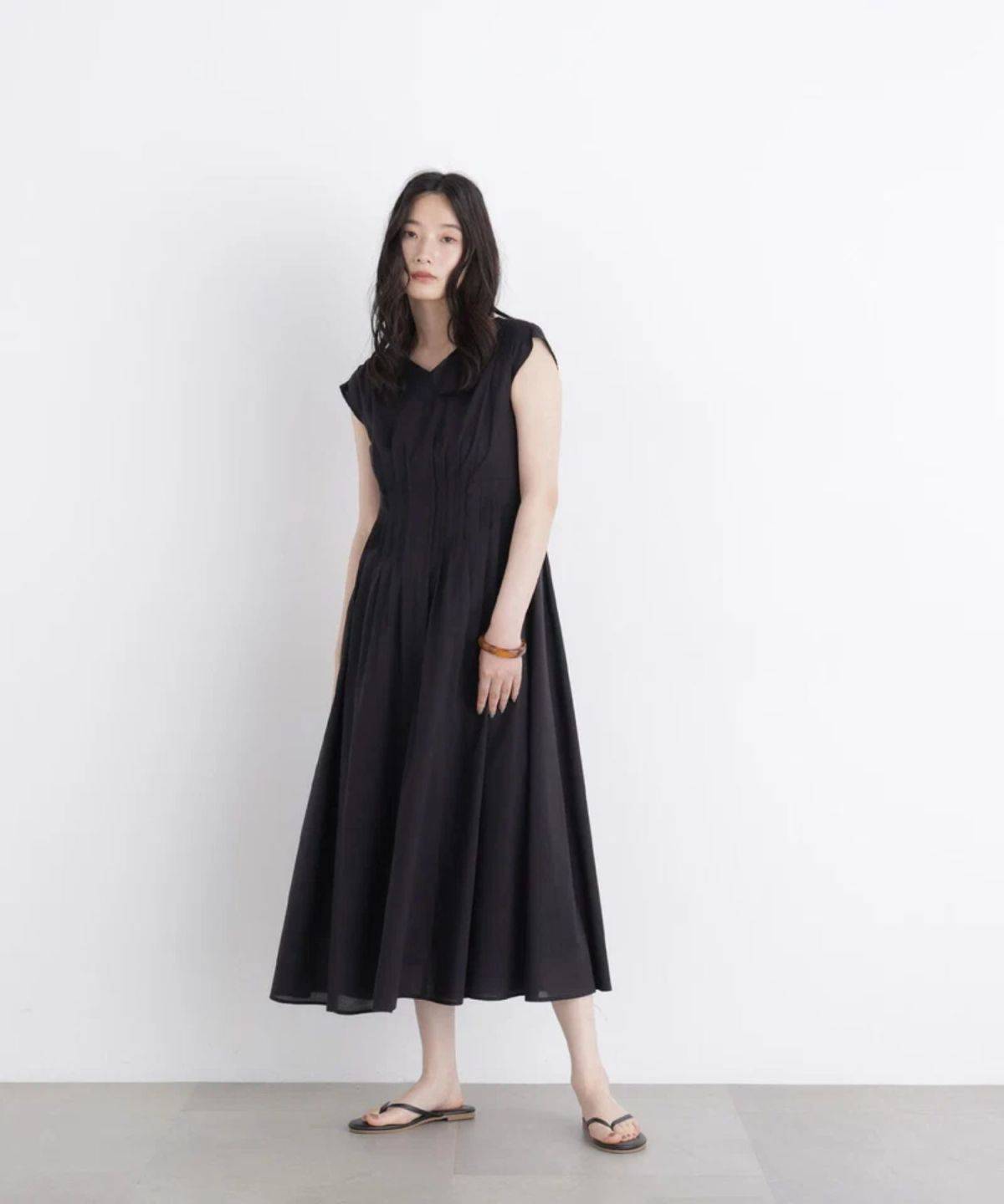 N. Natural Beauty Basic* シャーリングフレアワンピース