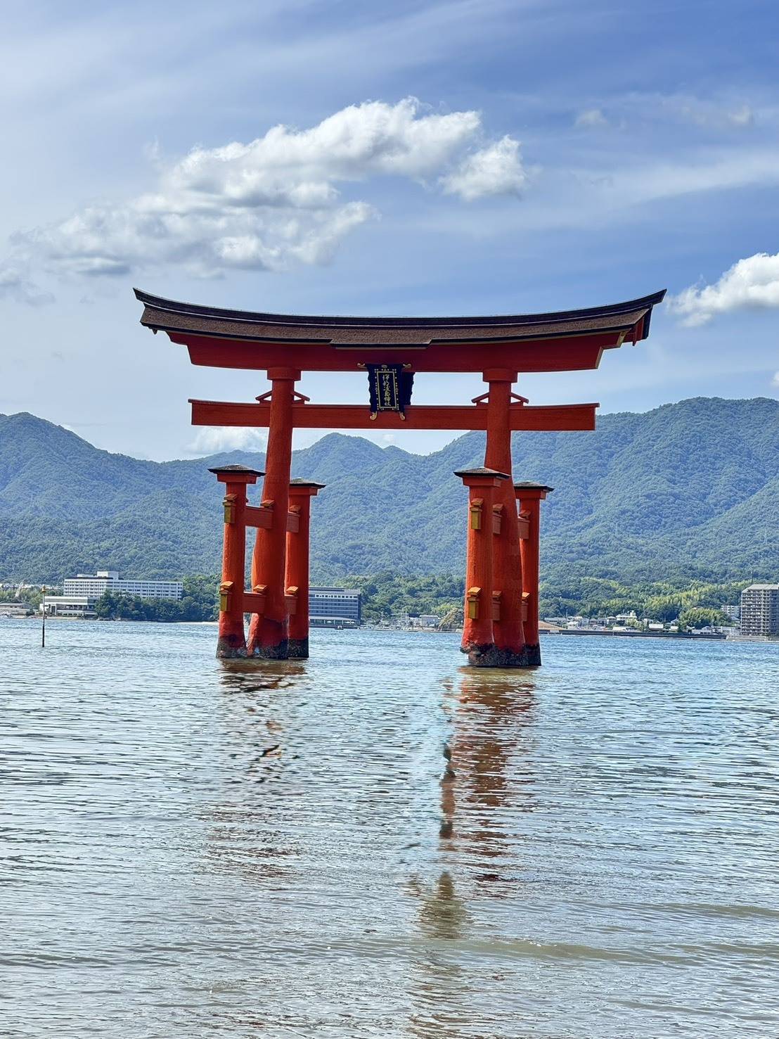 厳島神社の大鳥居
