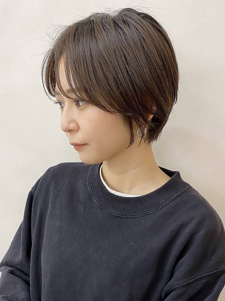 ココアベージュ