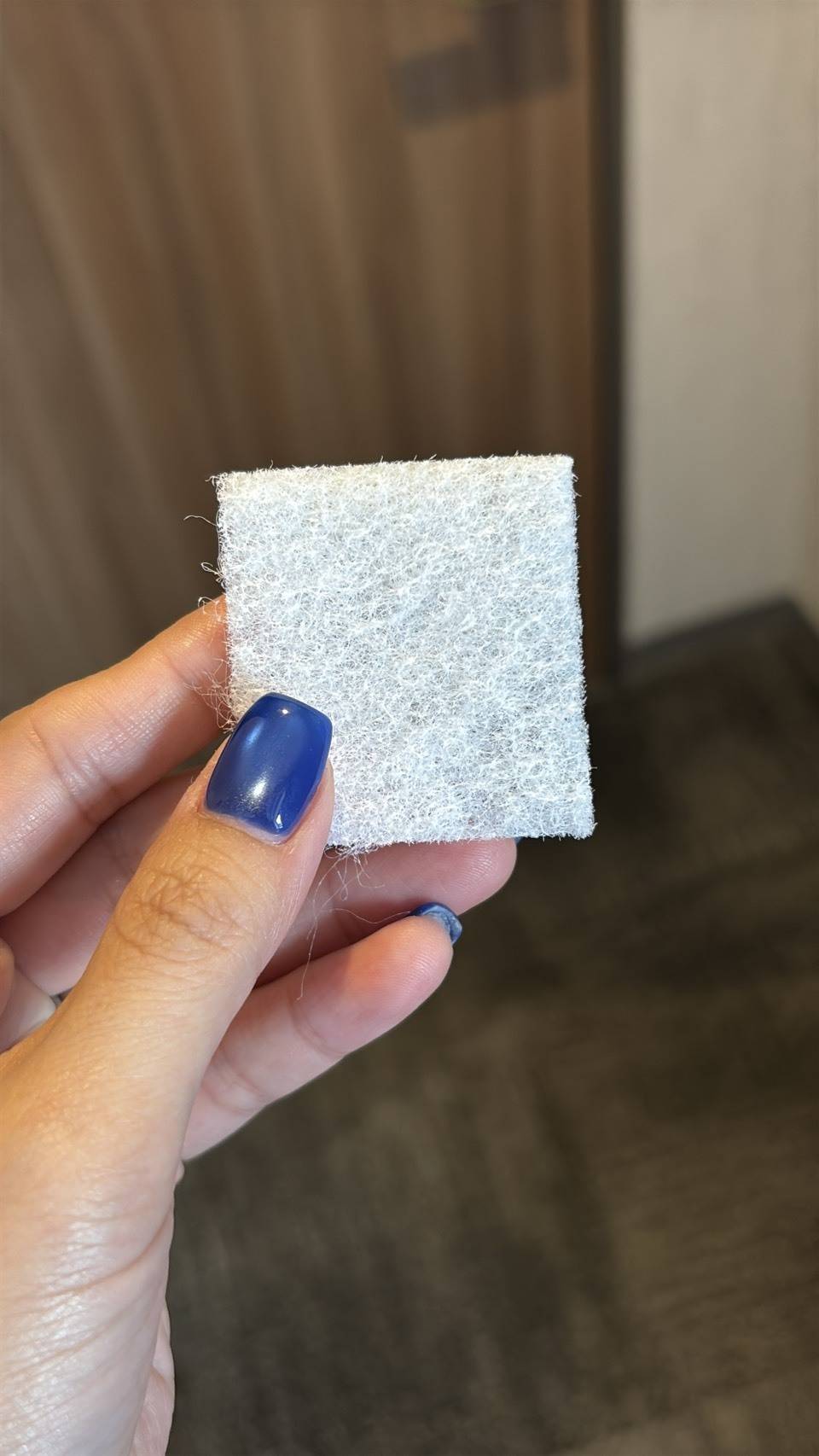 セリアの洗剤付き使い捨てスポンジ