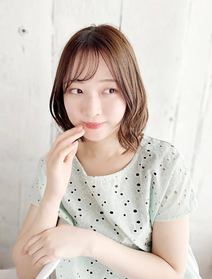 マロンベージュ