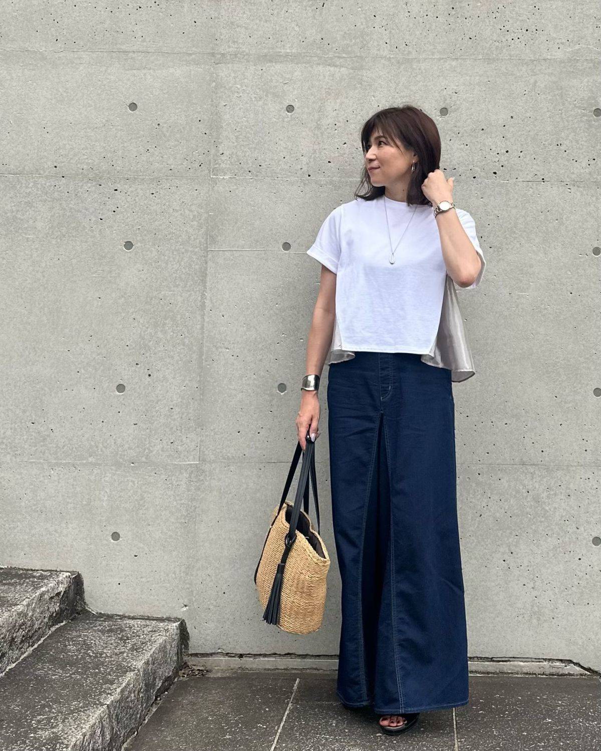 異素材使いのTシャツを合わせる！