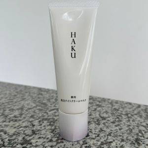 厚塗りするナイトケア。見つけたら要チェックの【HAKU】のクリーム