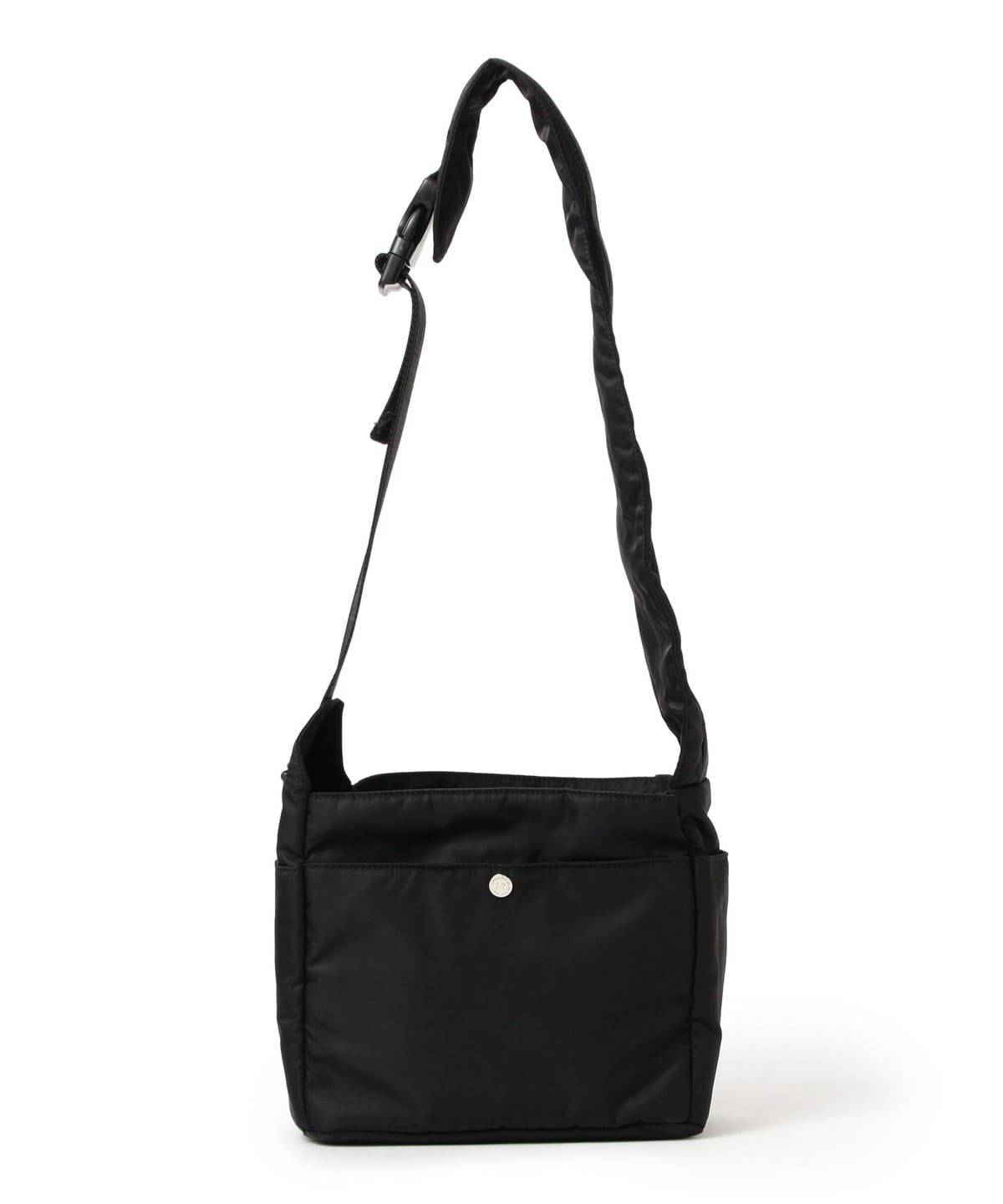 NOMADIS / DOGGIES ショルダー バッグ