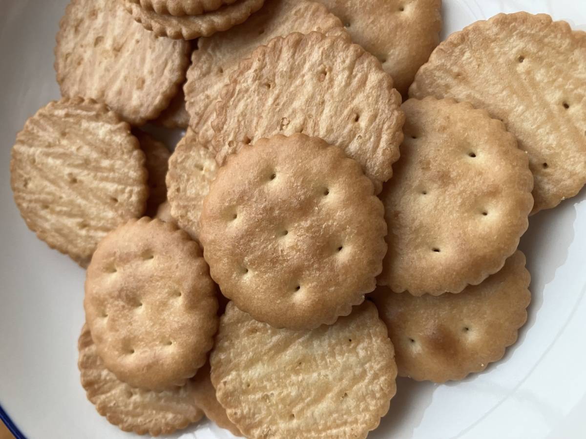 ダイソー：梶谷食品 コンガリサクサク 86g