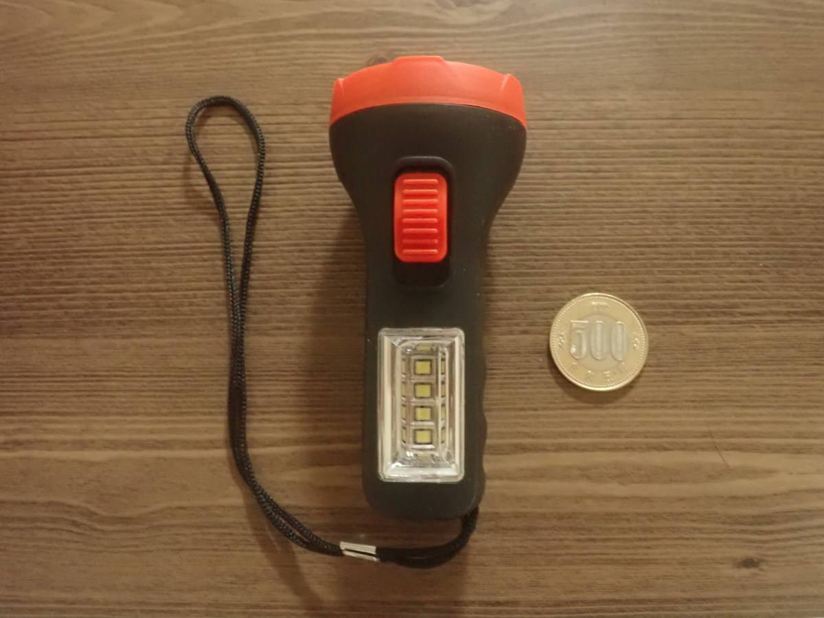 ダイソー：2WAY LED懐中電灯