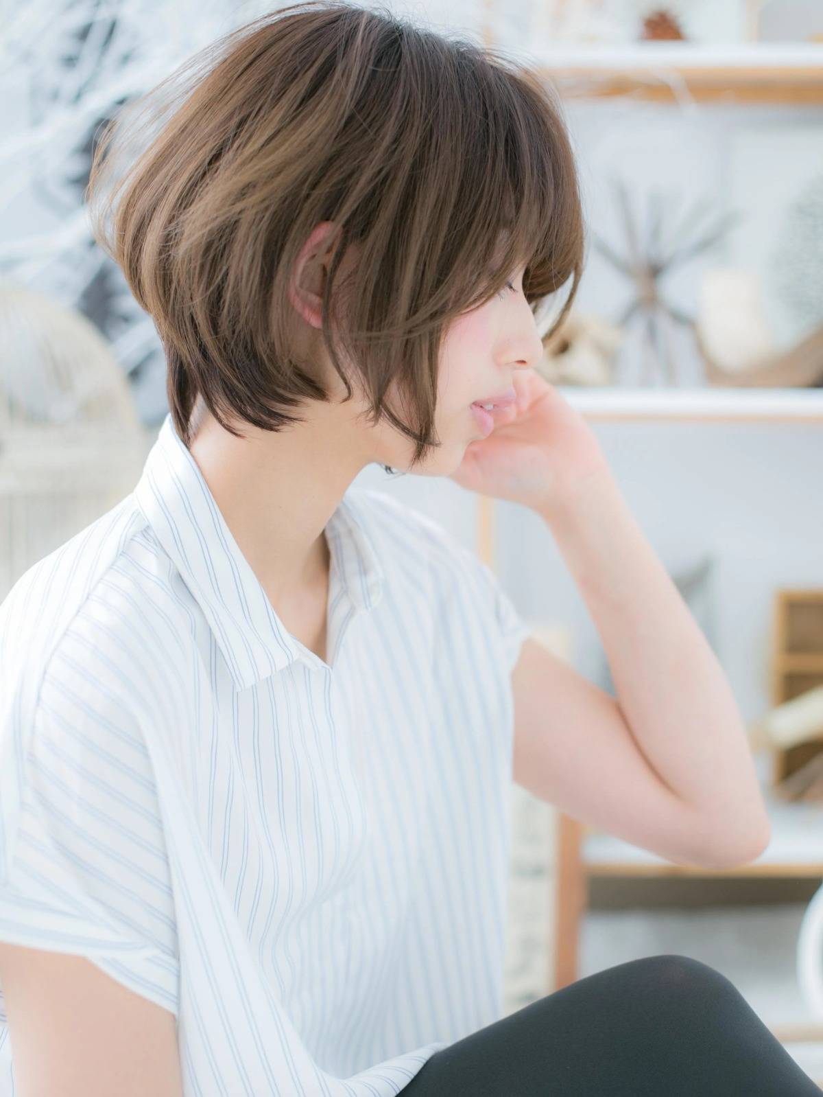 グレージュ