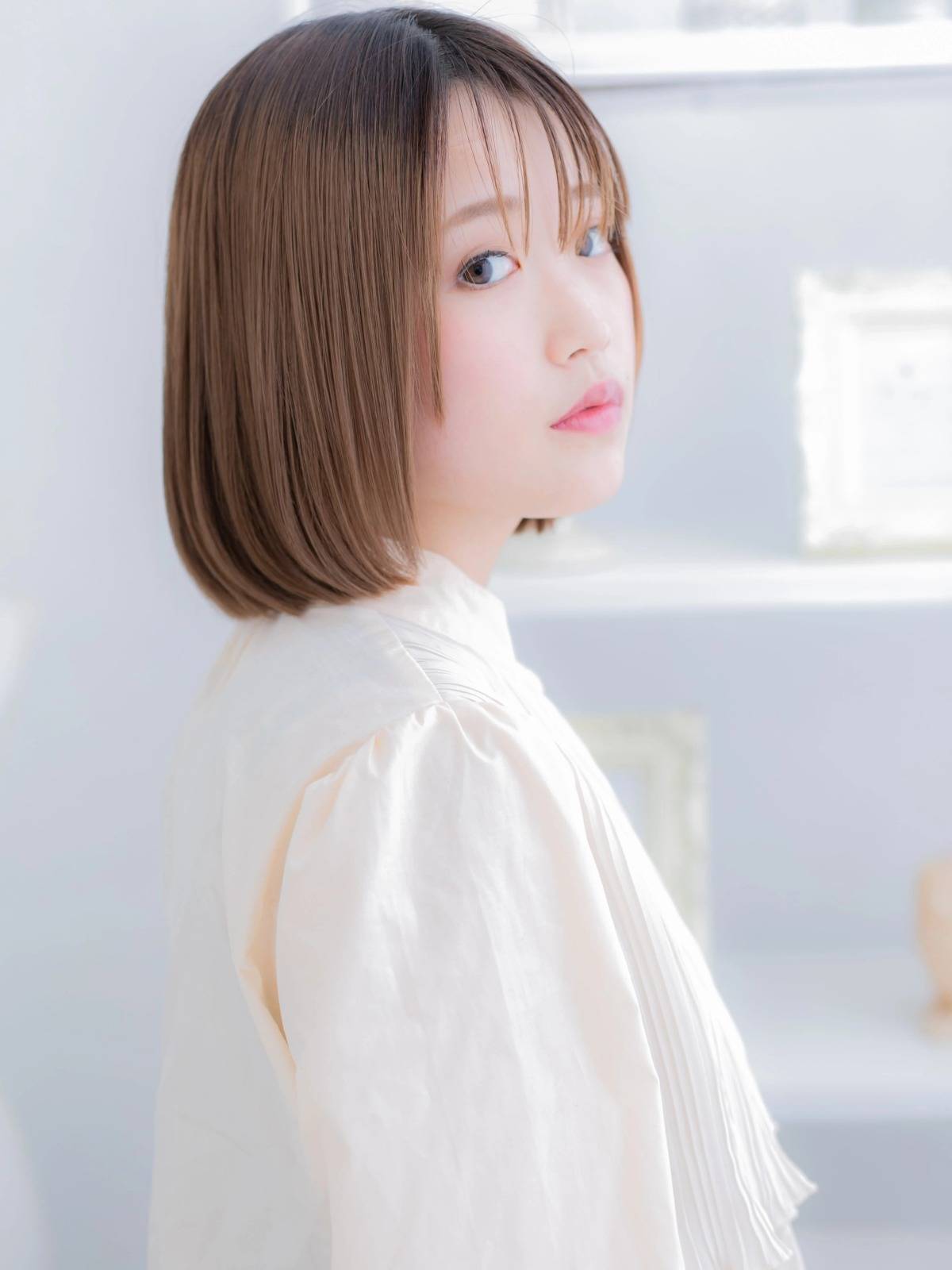 シルキーベージュ