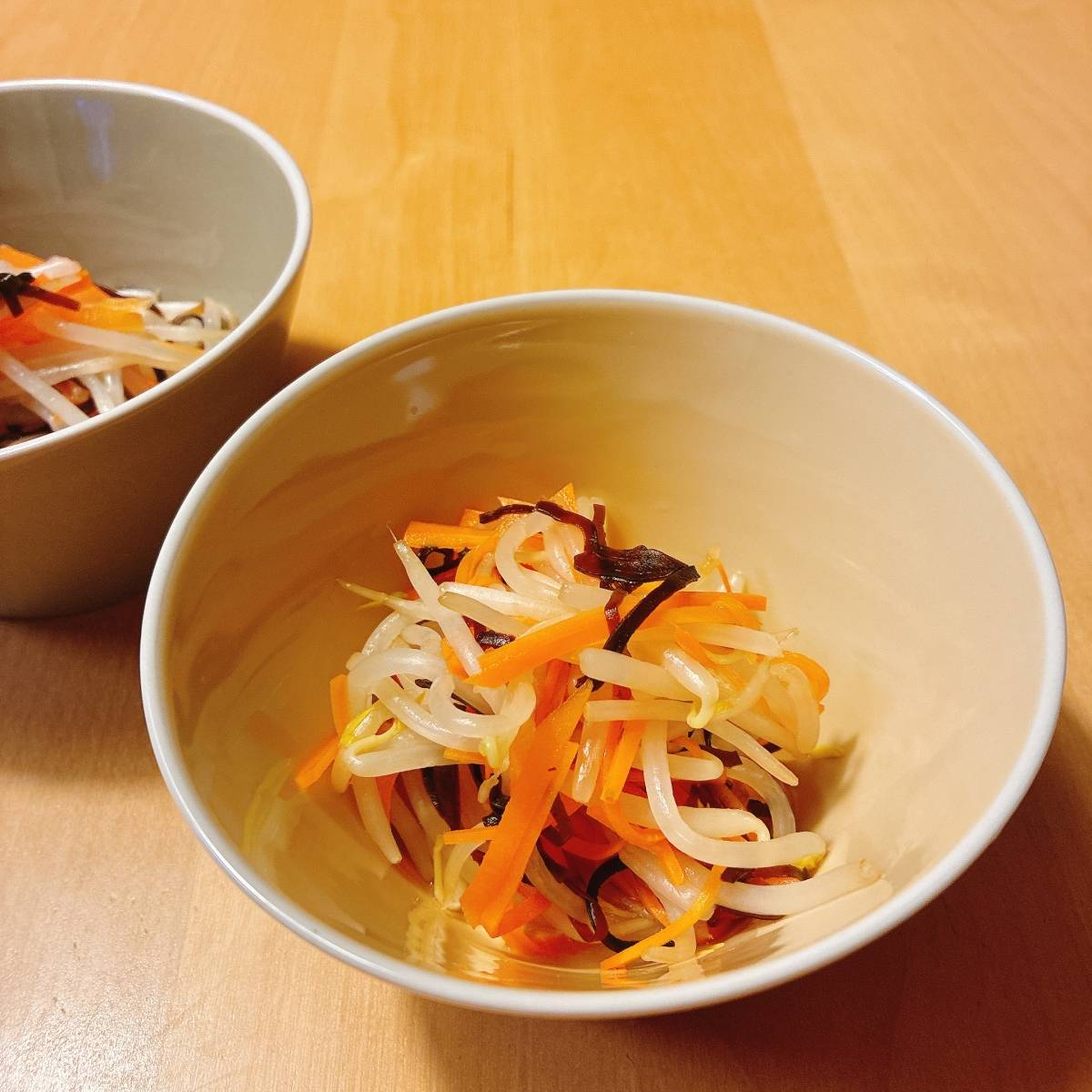 くらこん公式の「塩こんぶともやしの酢の物」のレシピ