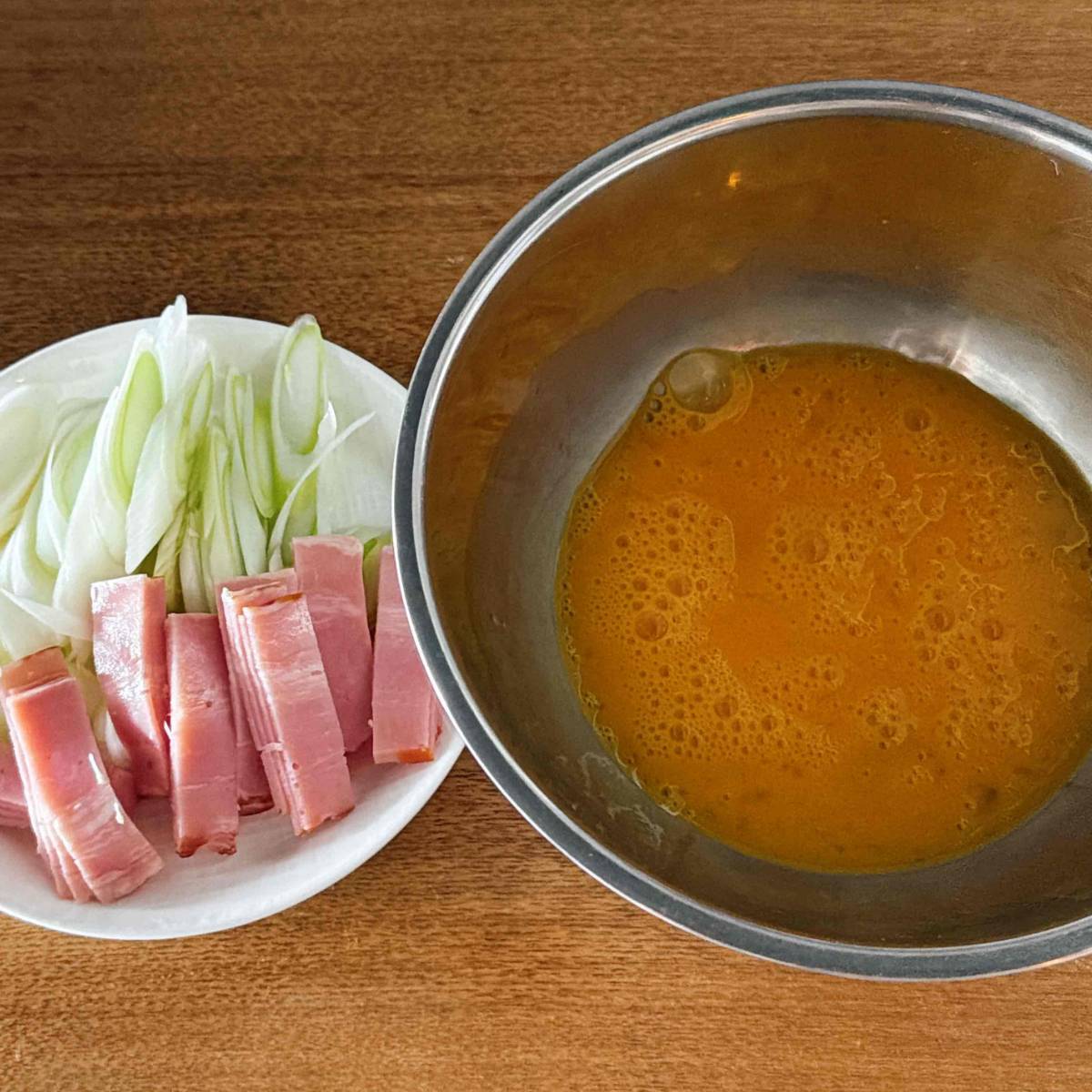 JA全農公式の「たまごとトマトのエスニック春巻き」のレシピ
