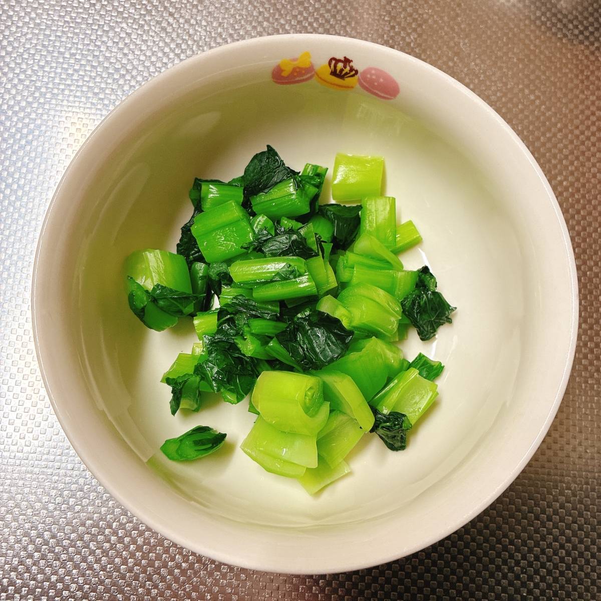 JAグループ公式の「小松菜のＷ胡麻和えミニ丼」のレシピ