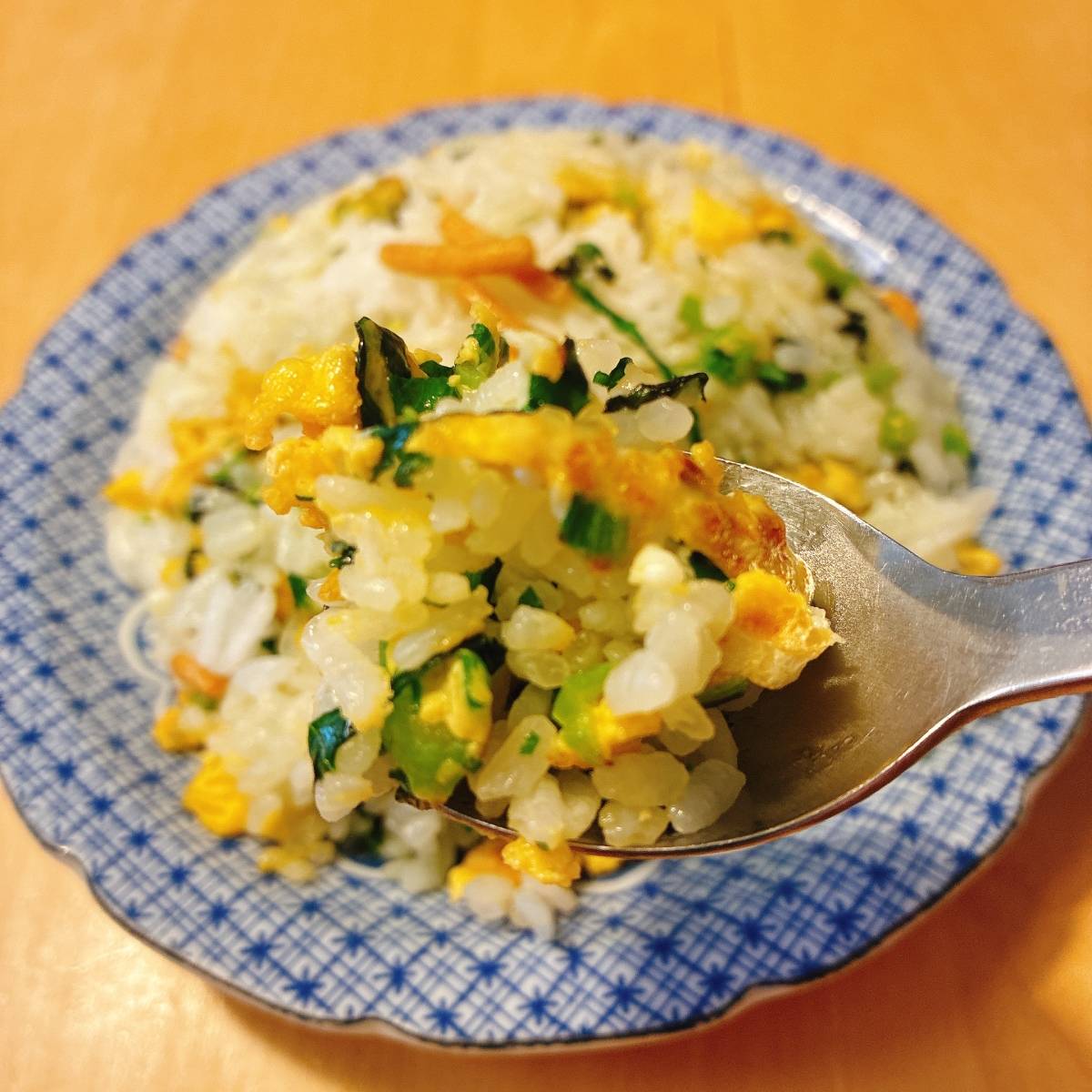 永谷園公式の「お茶づけチャーハン」のレシピ