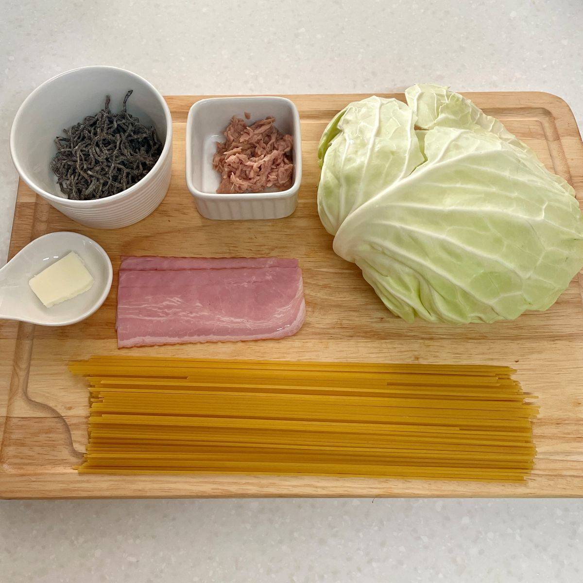 くらこん公式の「キャベツとツナの塩こんぶパスタ」のレシピ