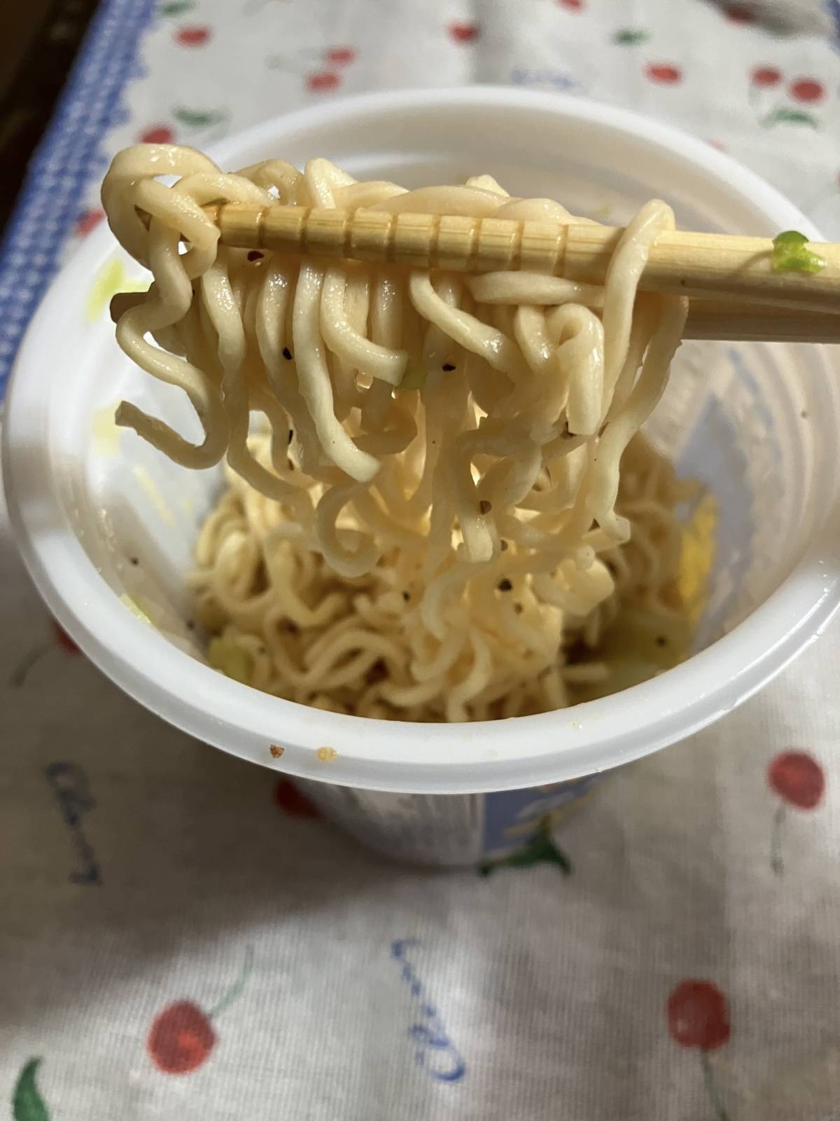 セリア：NEO金ちゃんしお焼そば