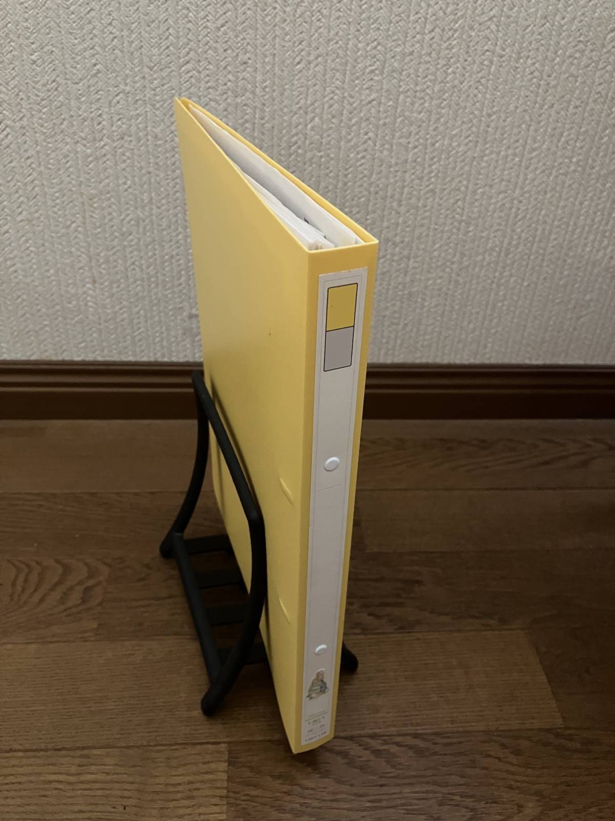 セリア：書類ホルダー