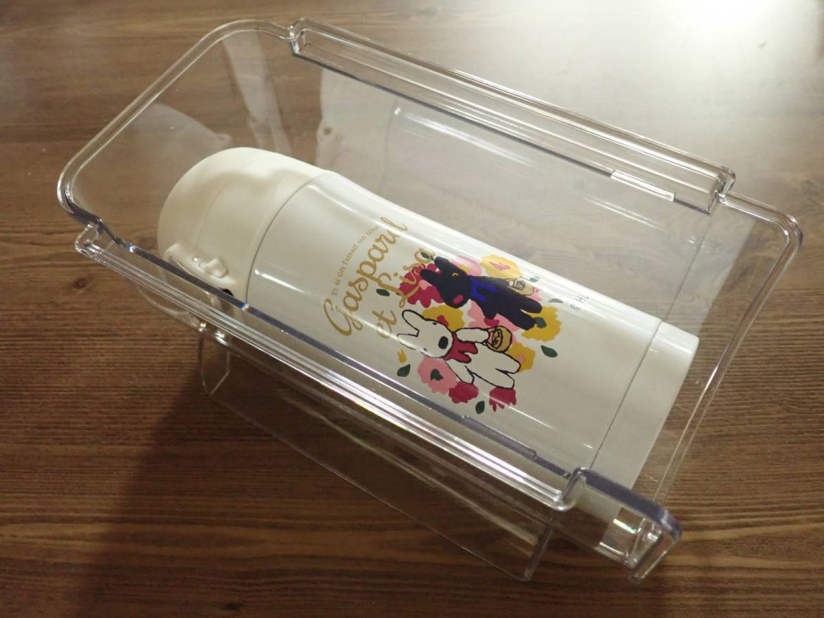 ダイソー：クリアボトルラック(11.3cm×20.9cm×10.6cm)