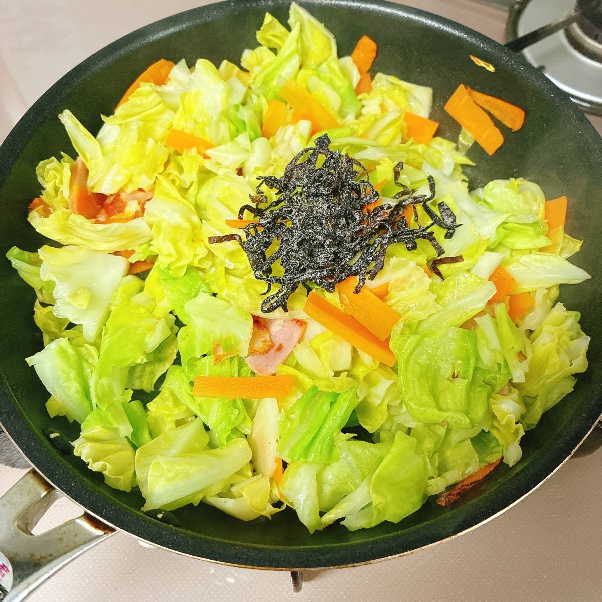 ふじっ子公式の「ふじっ子野菜炒め」のレシピ