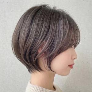 白髪を自然にぼかせる！60代のためのヘアカラー5選〜2026年晩夏〜