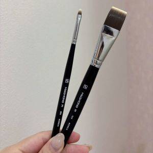 買ってみたら想像以上に良い♪細かい部分まで使いやすいメイクブラシ