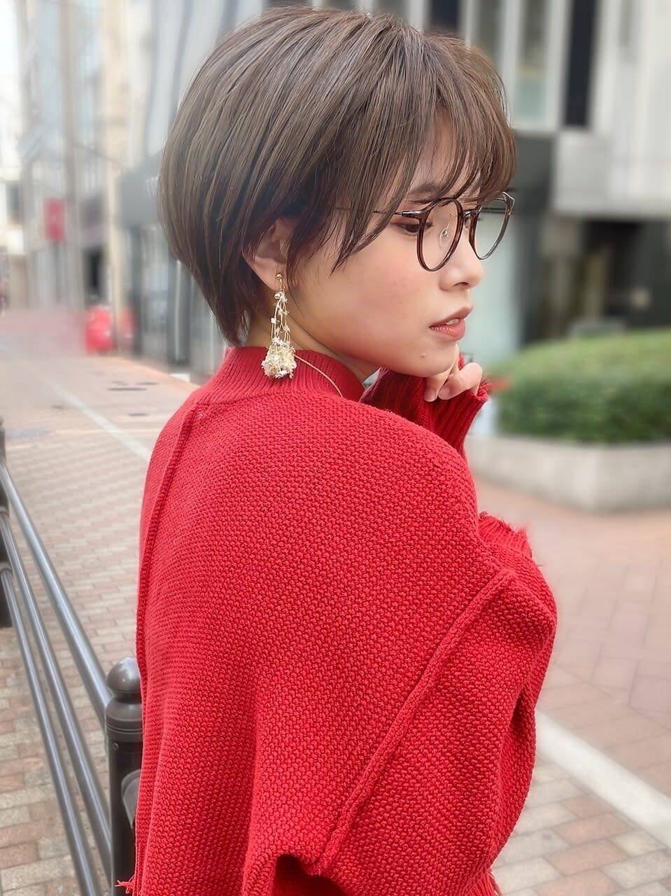 グレージュ