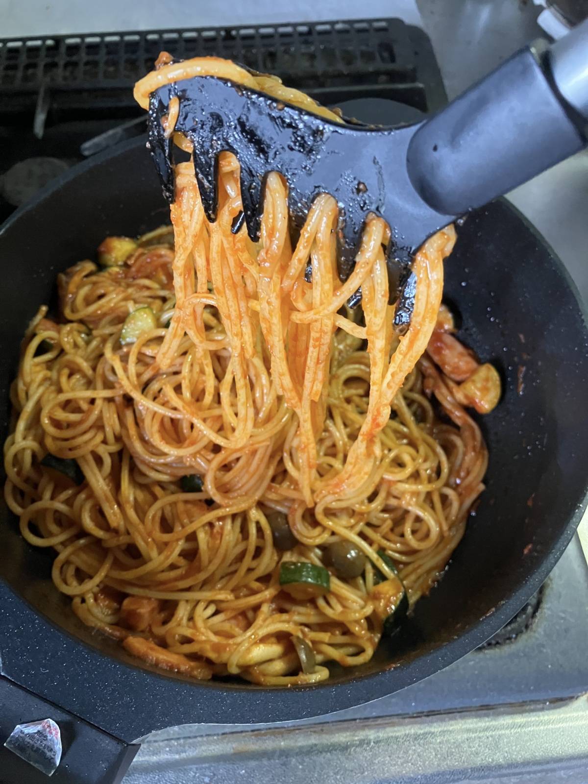 セリア：麺トング