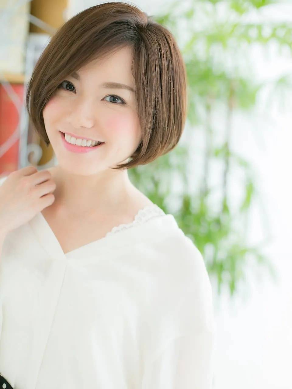 マロンベージュ