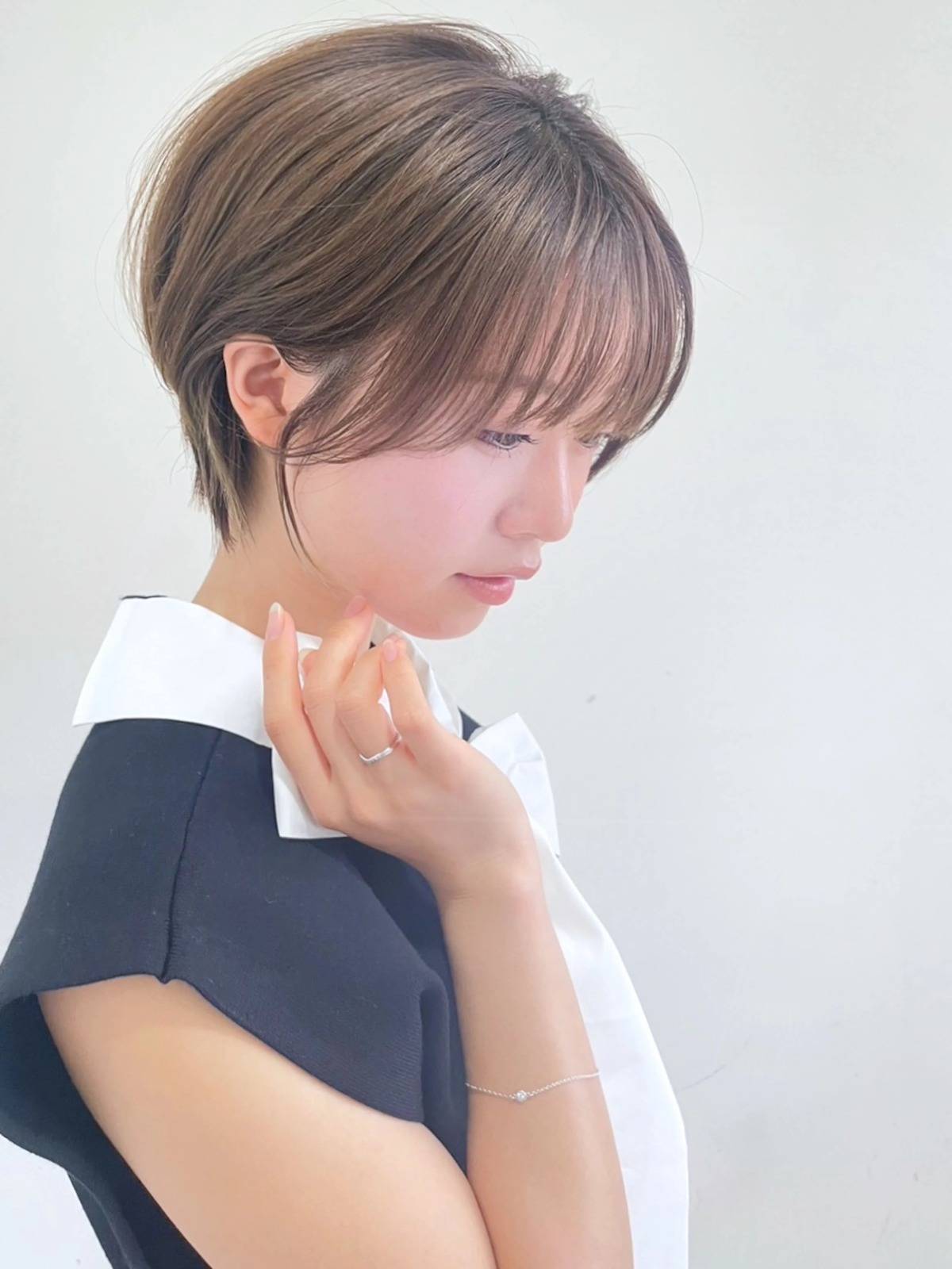 ミルクティーベージュ