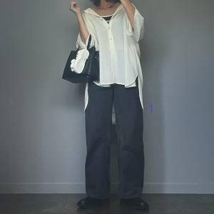 【2026年9月】マネすれば垢抜ける……！シャツを使った大人コーデ5選