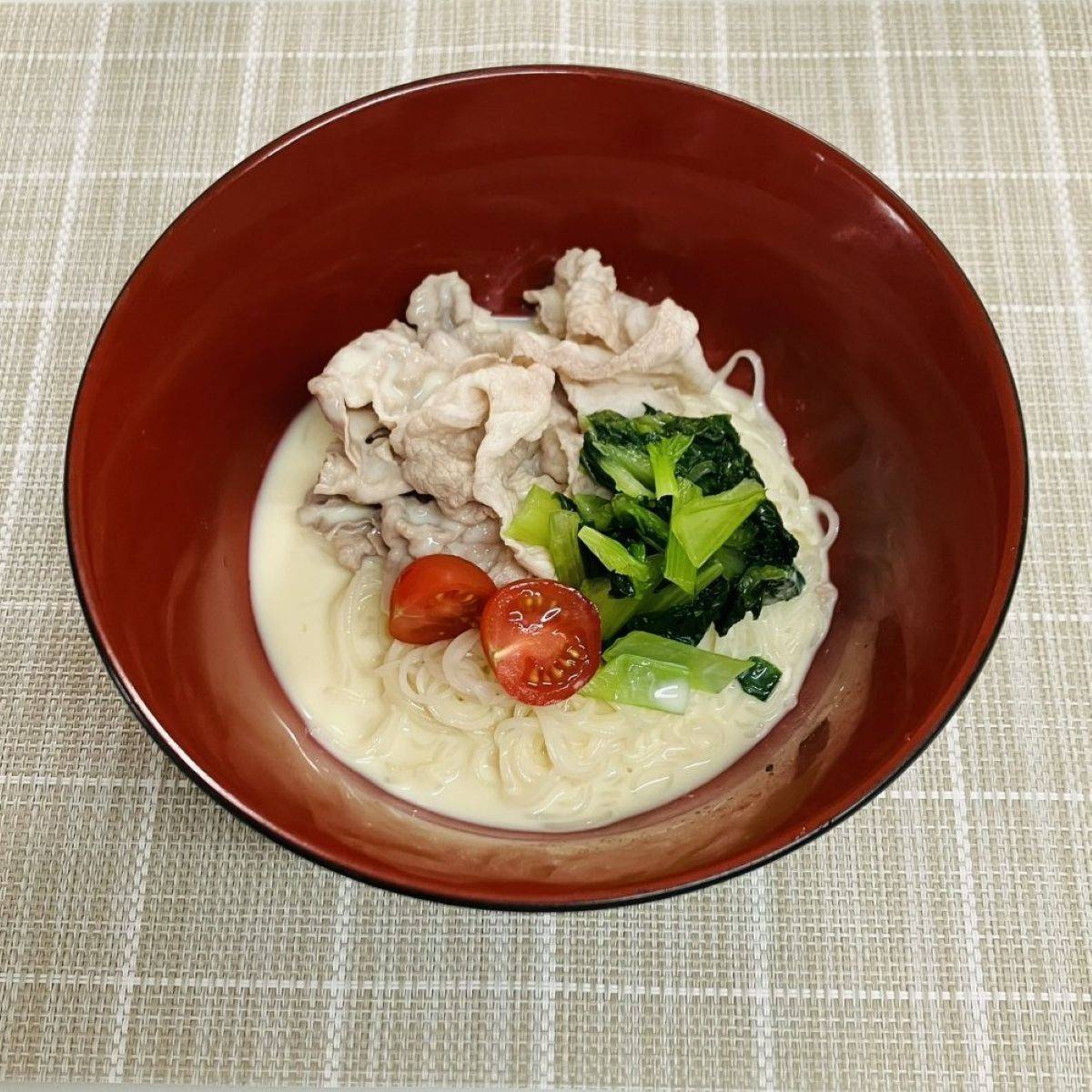揖保乃糸公式の「豆乳みそそうめん」のレシピ