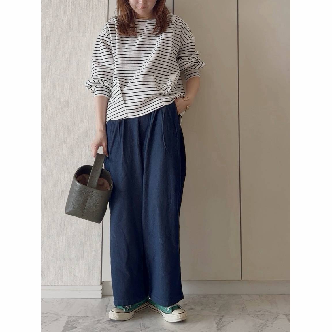 ボーダートップス×デニムワイドパンツ