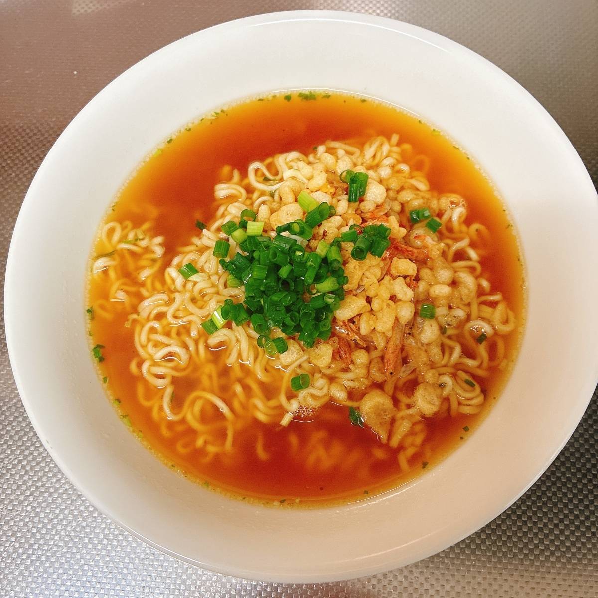 サッポロ一番公式の「かき揚げしょうゆラーメン」のレシピ
