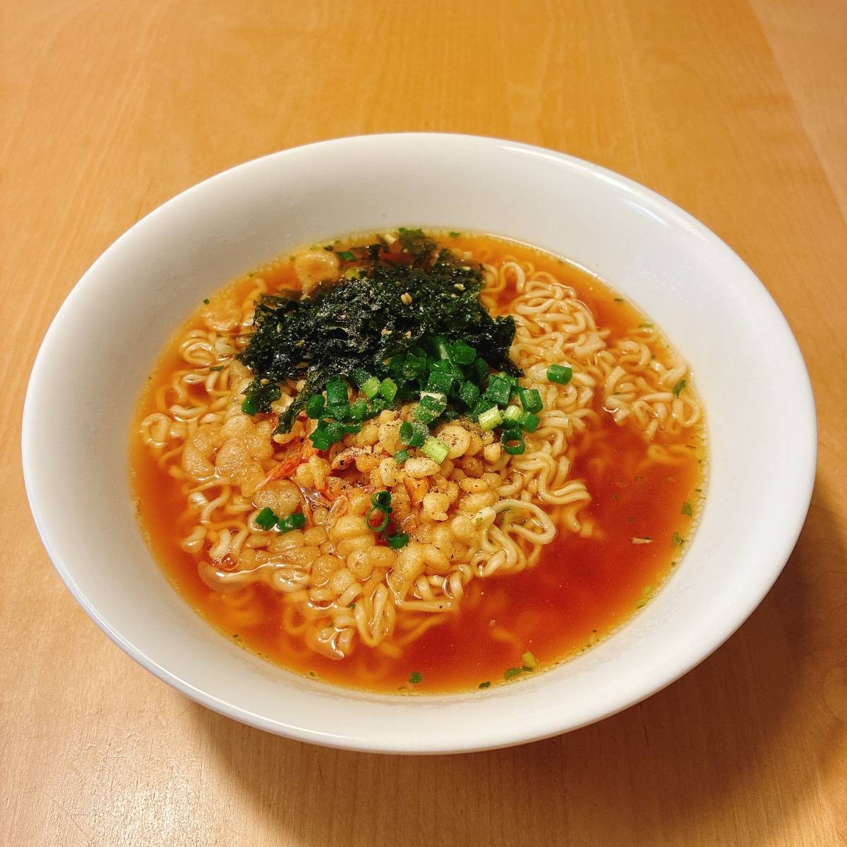 サッポロ一番公式の「かき揚げしょうゆラーメン」のレシピ