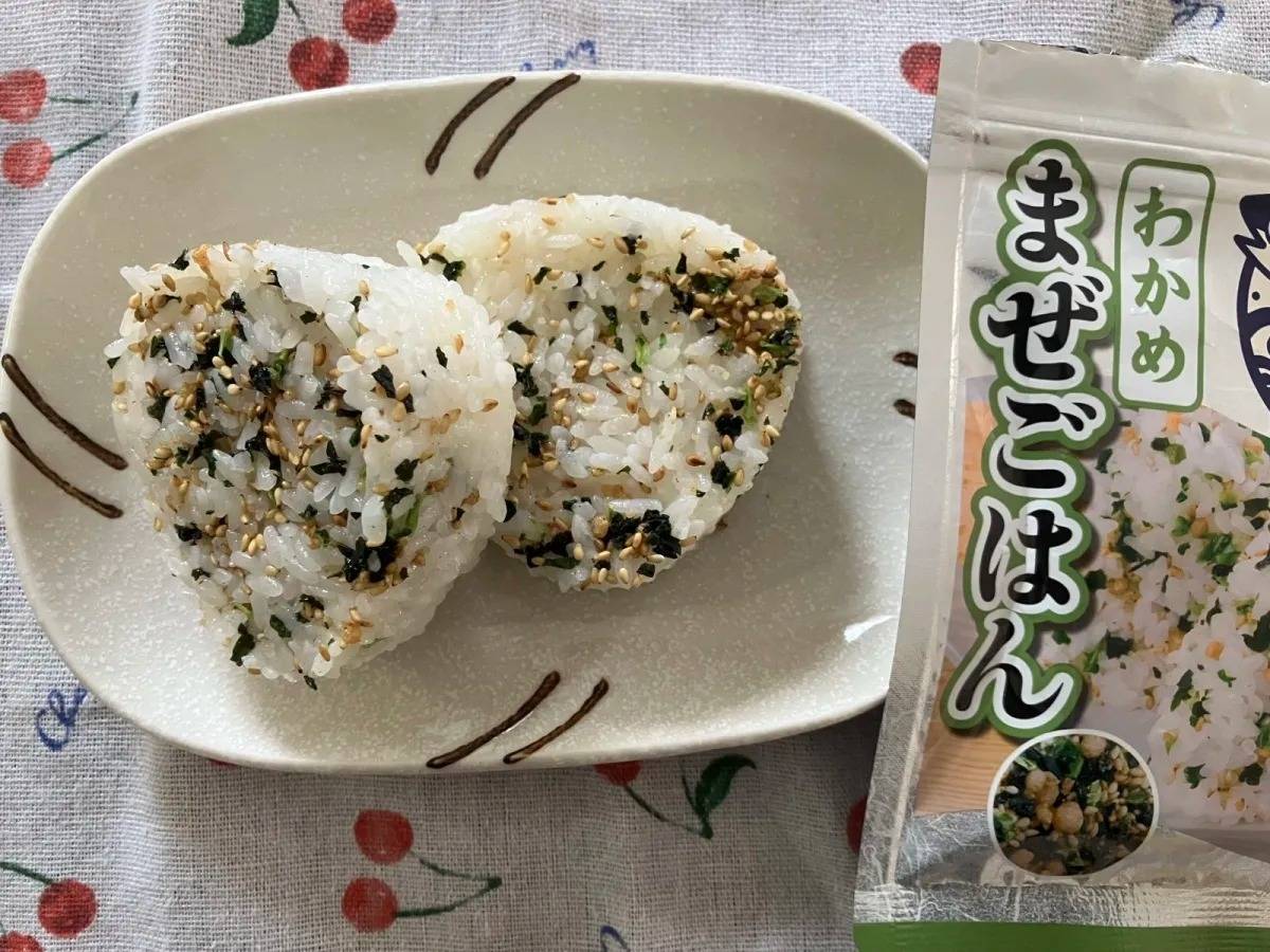 セリア：だしの旨みまぜごはん わかめ