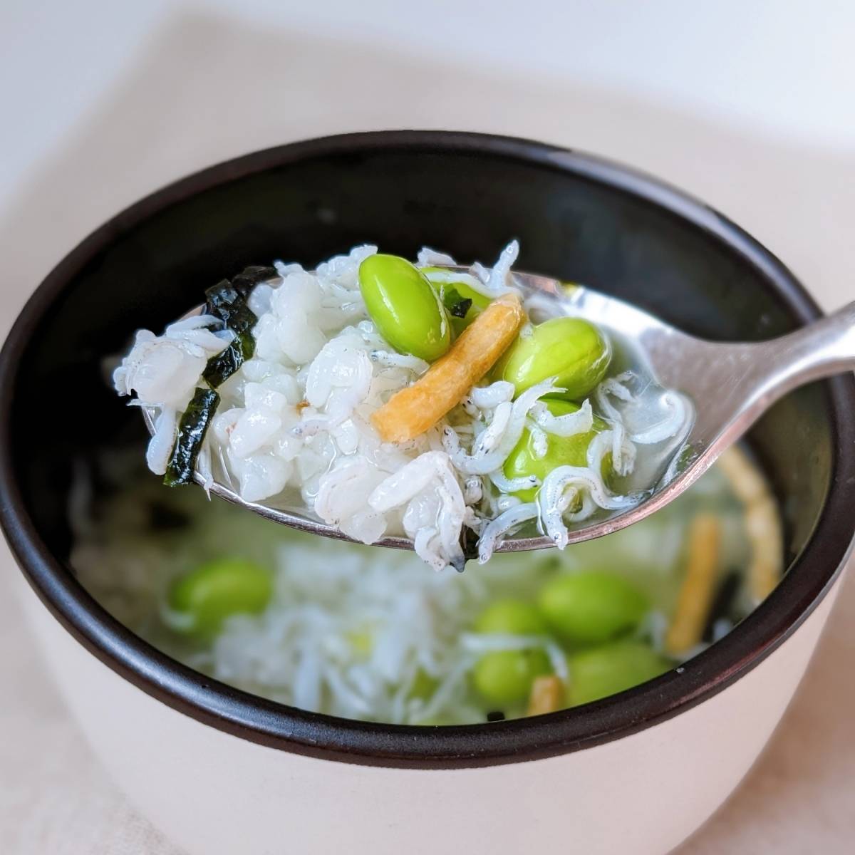 永谷園公式の「しらすと枝豆の冷やし茶づけ」のレシピ