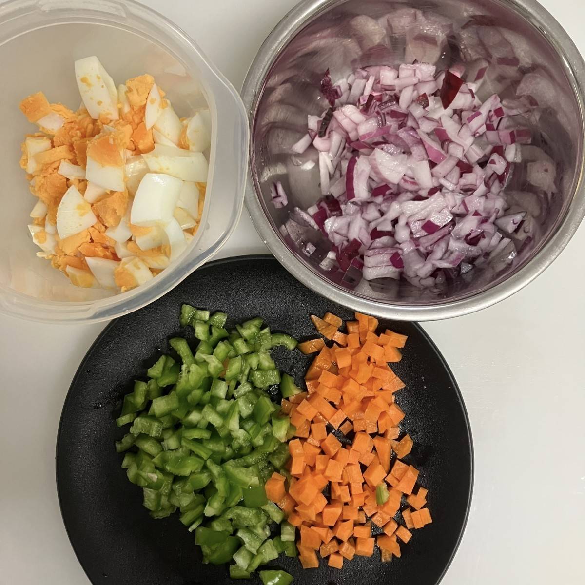 JAグループ公式の「アスパラとレタスのサラダ☆野菜タルタルソースがけ」のレシピ